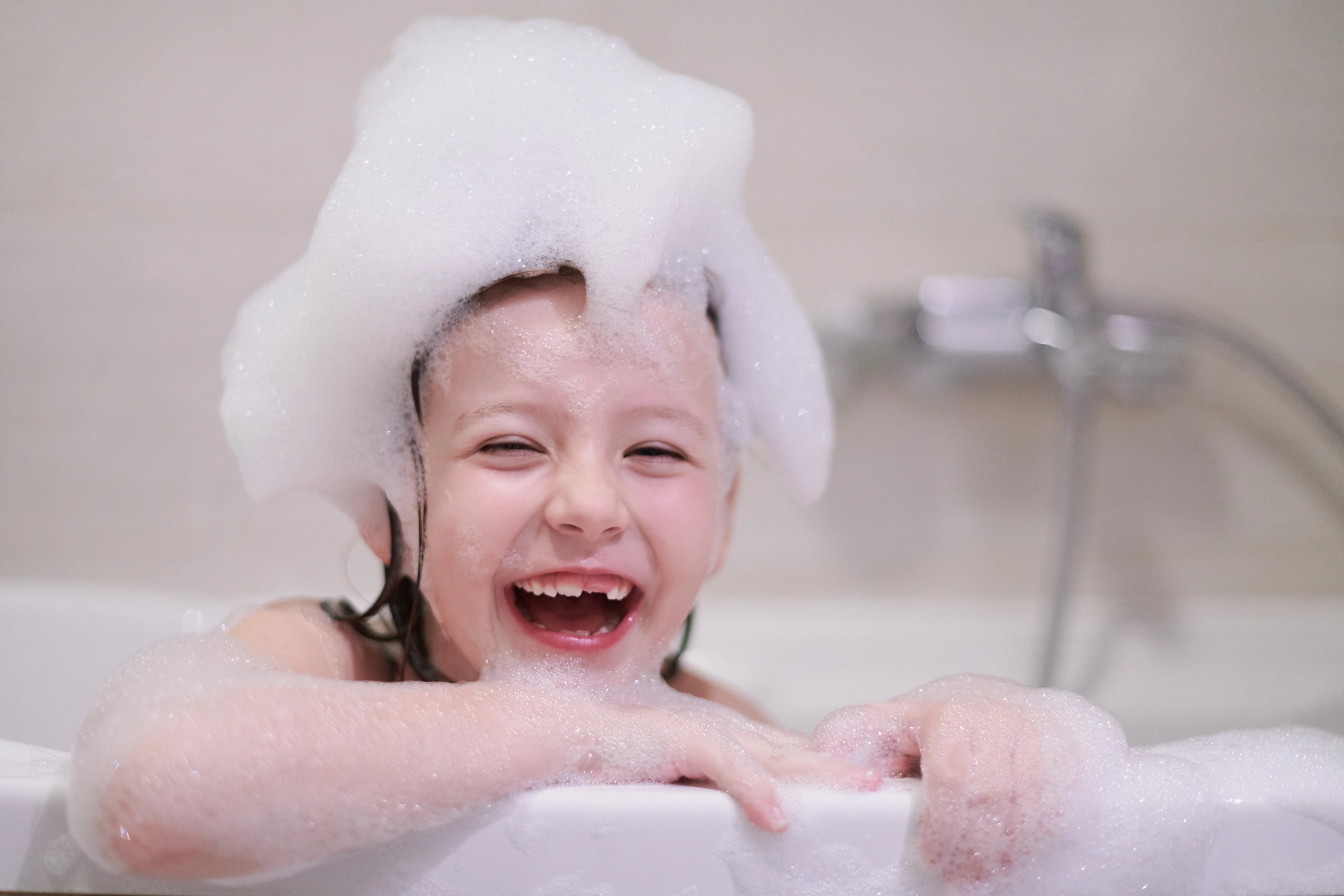 From Meltdowns to Magic - 3 Steps to Transform Toddler Bath Time