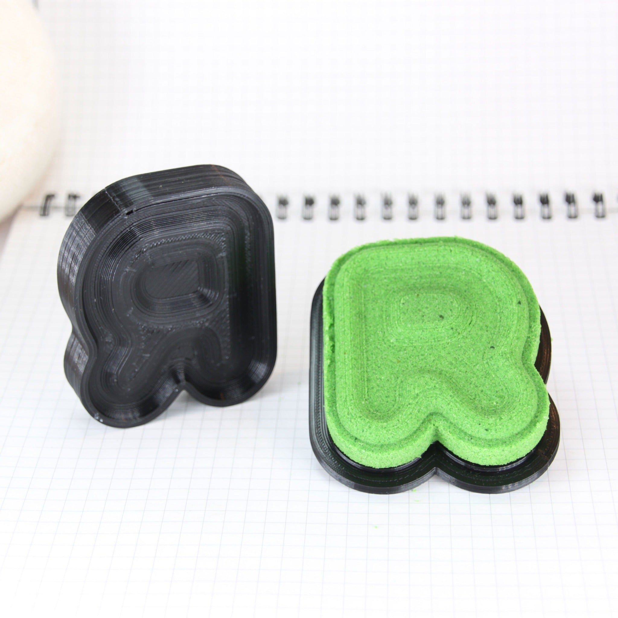 Letter 'R' Bath Bomb Mold - The Bath Time