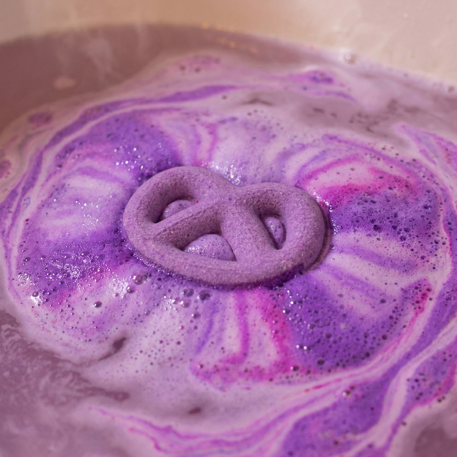 Pretzel Bath Bomb Mold