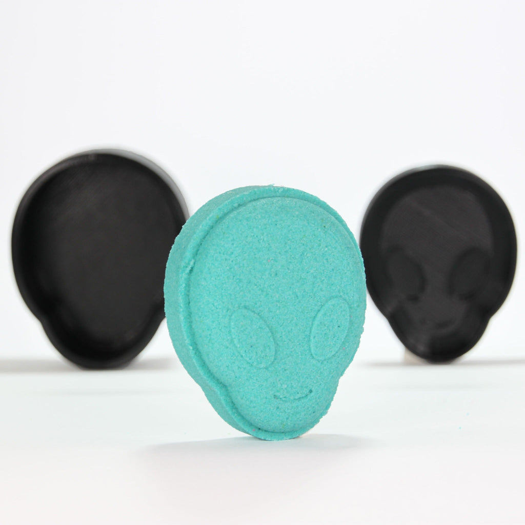 Alien Bath Bomb Mold - The Bath Time