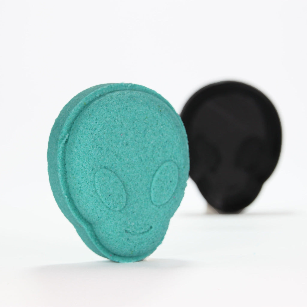 Alien Bath Bomb Mold - The Bath Time