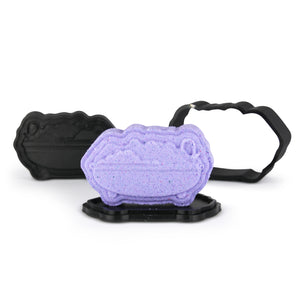 Bathtub With Foam Bath Bomb Mold