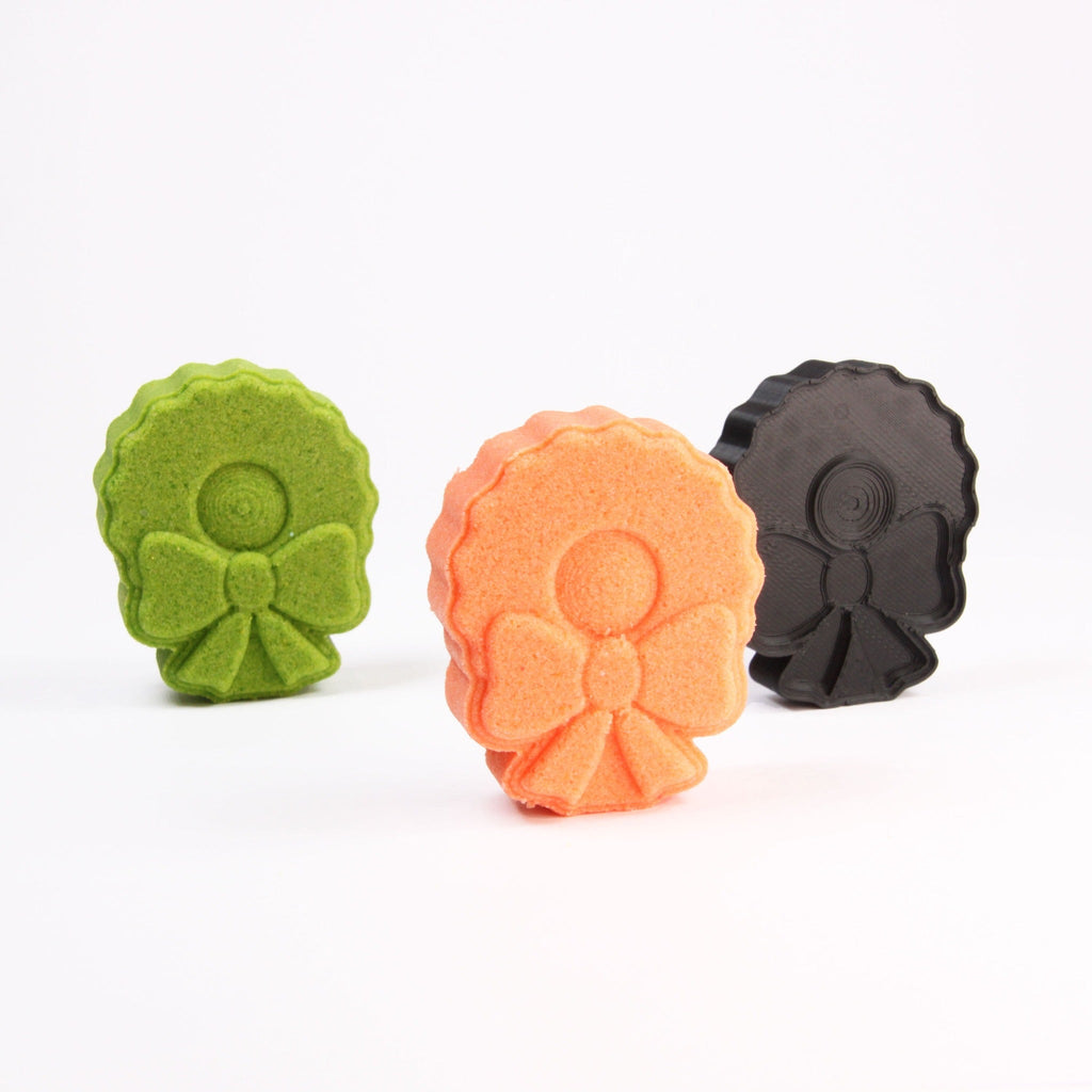 Christmas Wreath Bath Bomb Mold - The Bath Time