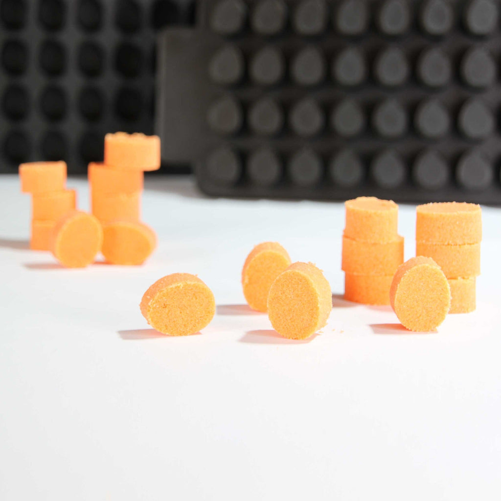 Embeds Egg (x36) Bath Bomb Mold - The Bath Time