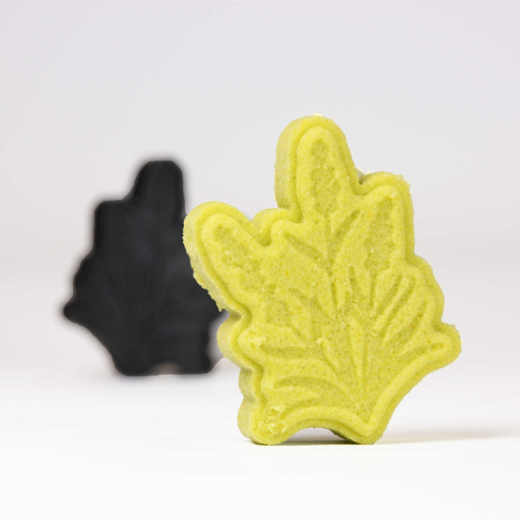 Lavender Bath Bomb Mold - The Bath Time