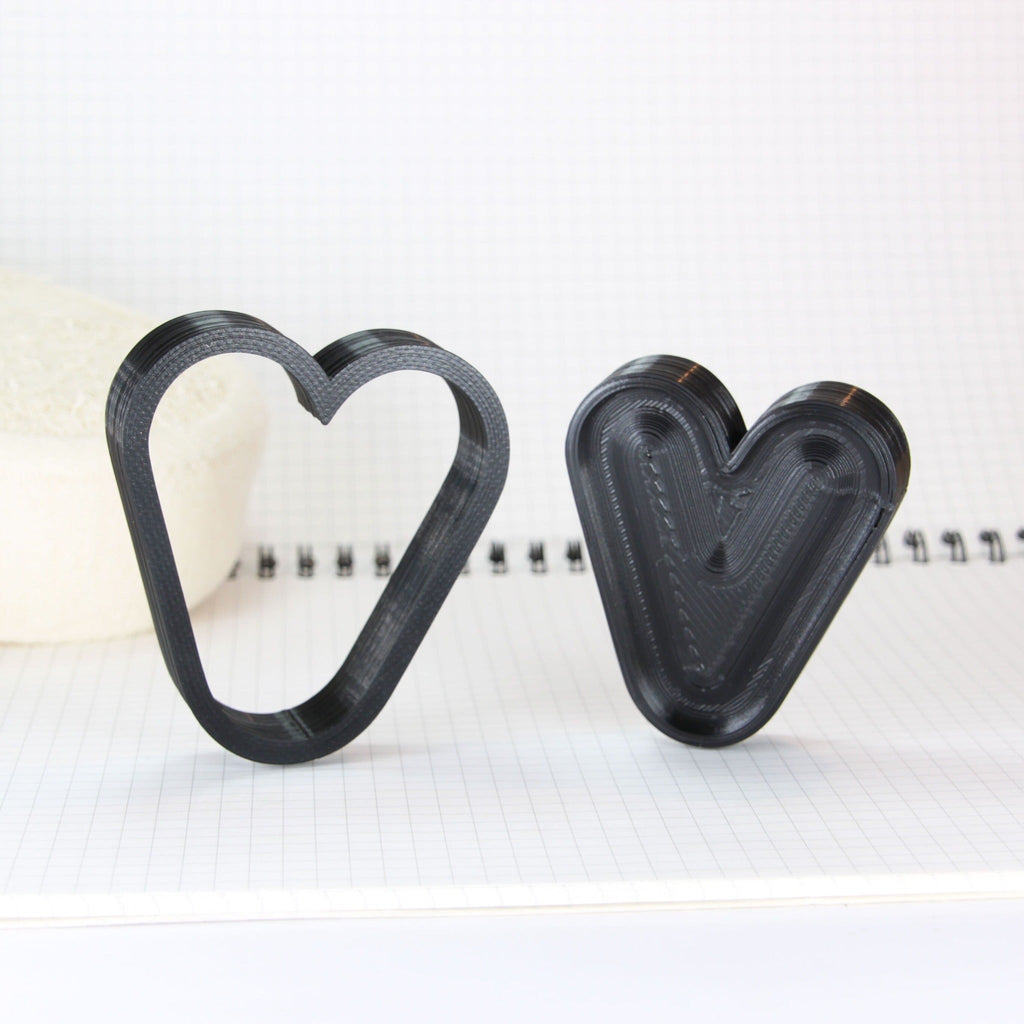 Letter 'V' Bath Bomb Mold - The Bath Time