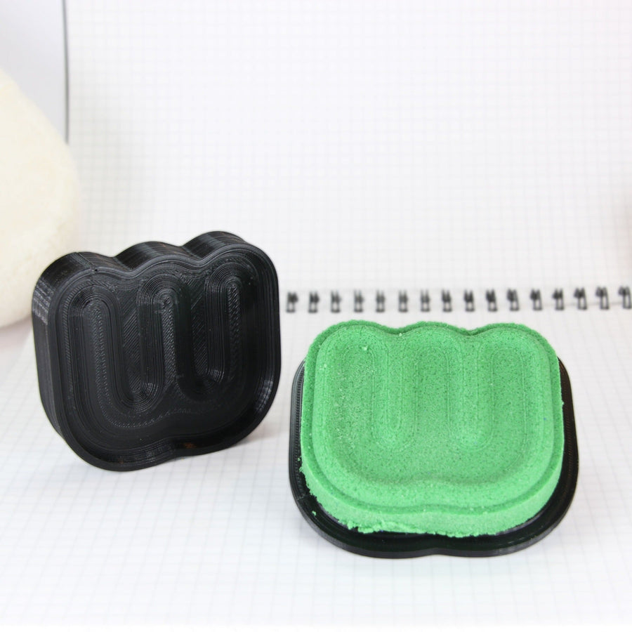 Letter 'W' Bath Bomb Mold
