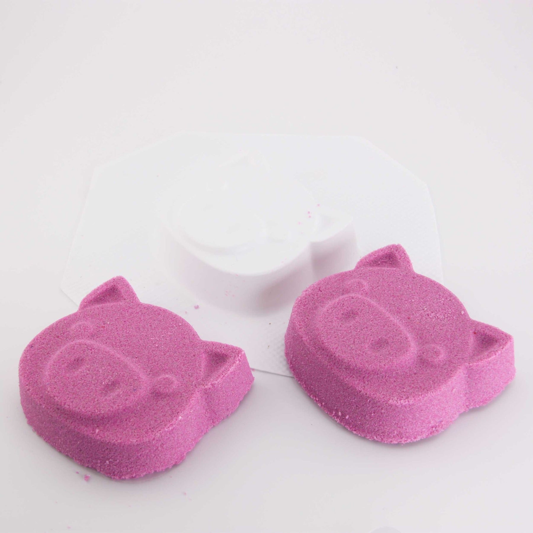 Pig Mold - The Bath Time