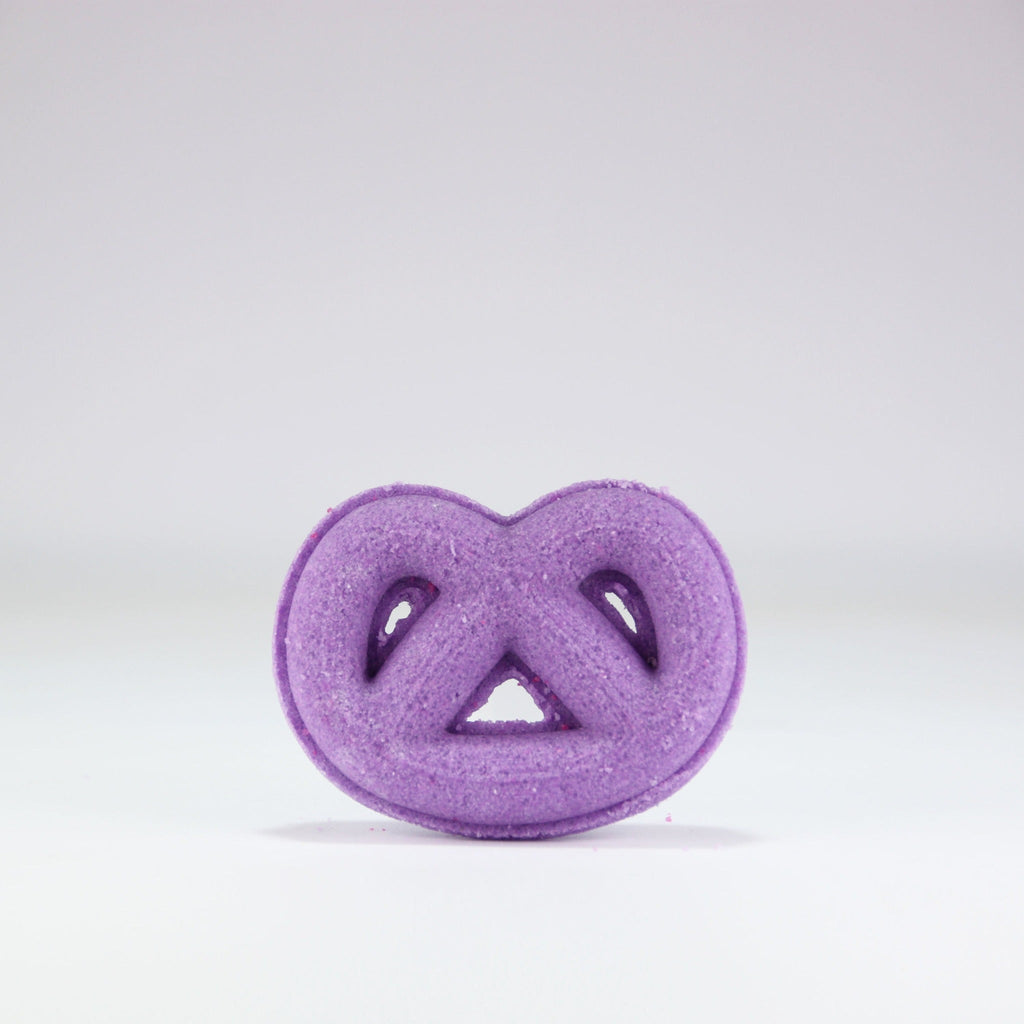 Pretzel Bath Bomb Mold - The Bath Time