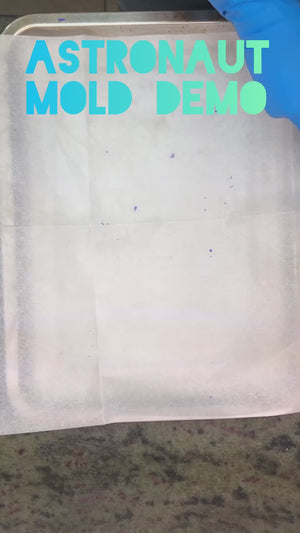 Astronaut Bath Bomb Mold
