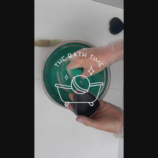 Heart Bath Bomb Mold - The Bath Time