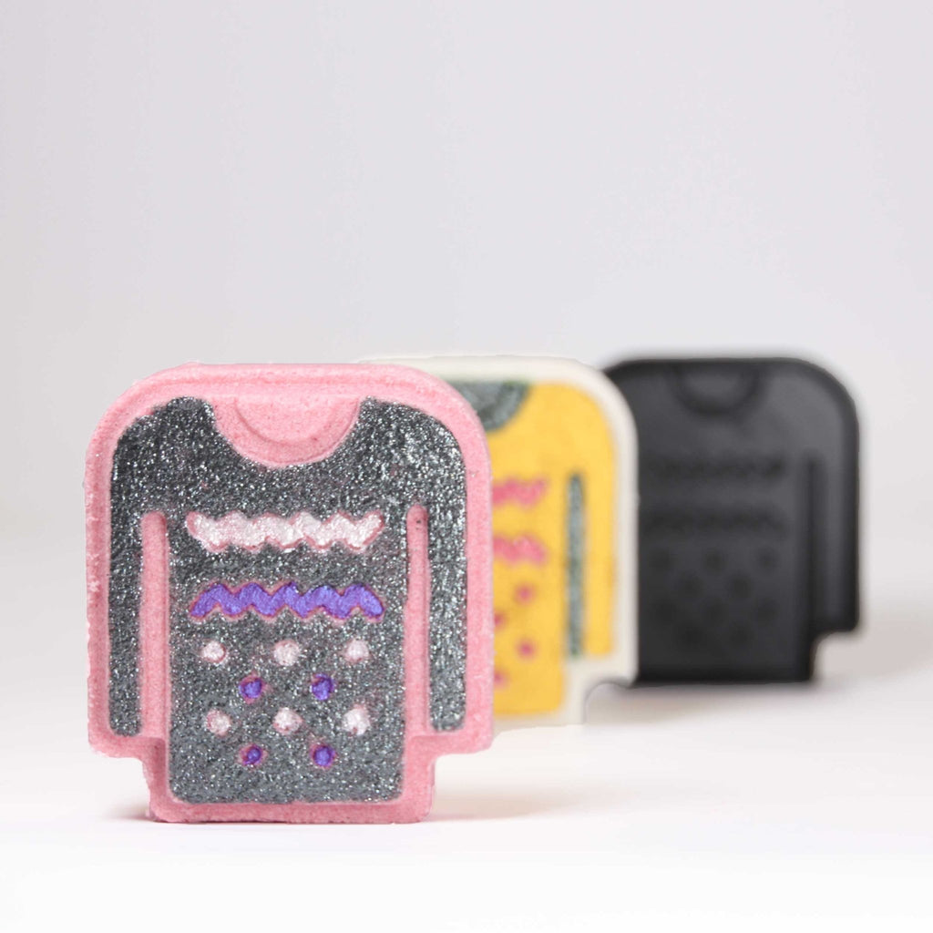 Sweater Bath Bomb Mold - The Bath Time