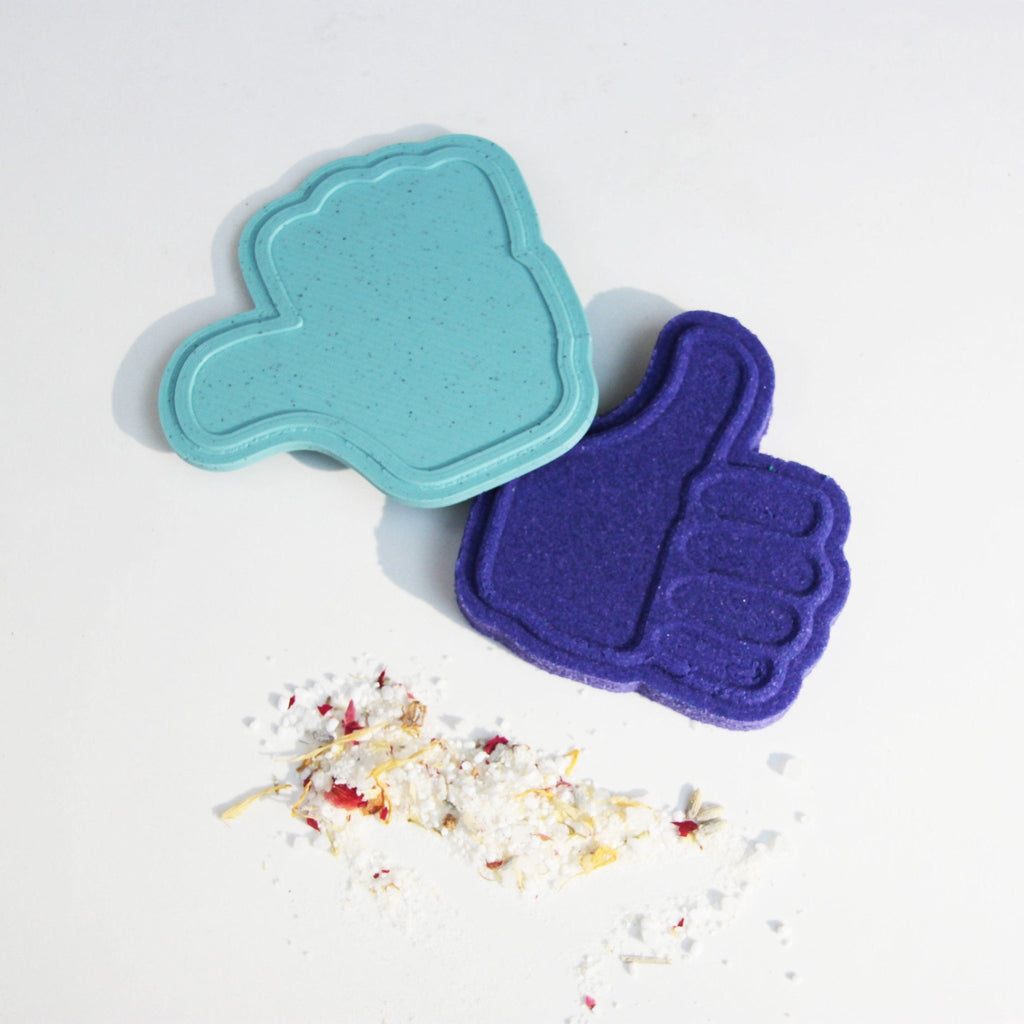 Thumbs Up Emoji Bath Bomb Mold - The Bath Time